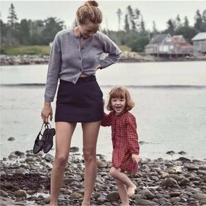 NWT Doen Raina skirt in navy blue wool